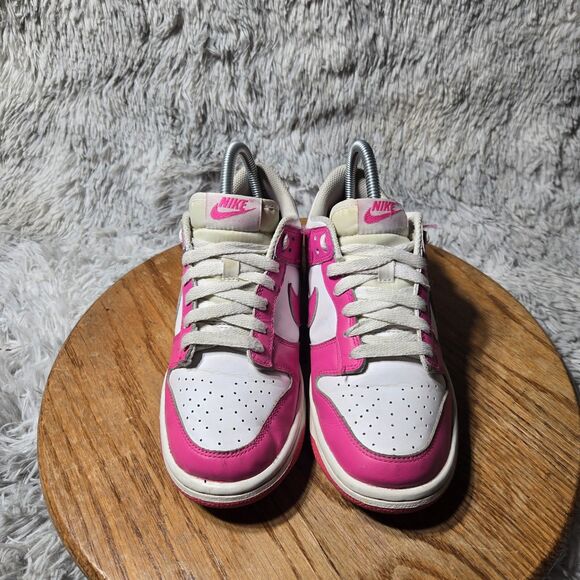 Nike Dunk Low GS Youth Size 5Y Retro Cute Pink/White Laser Fuschia FB9109-102 - Picture 3 of 8